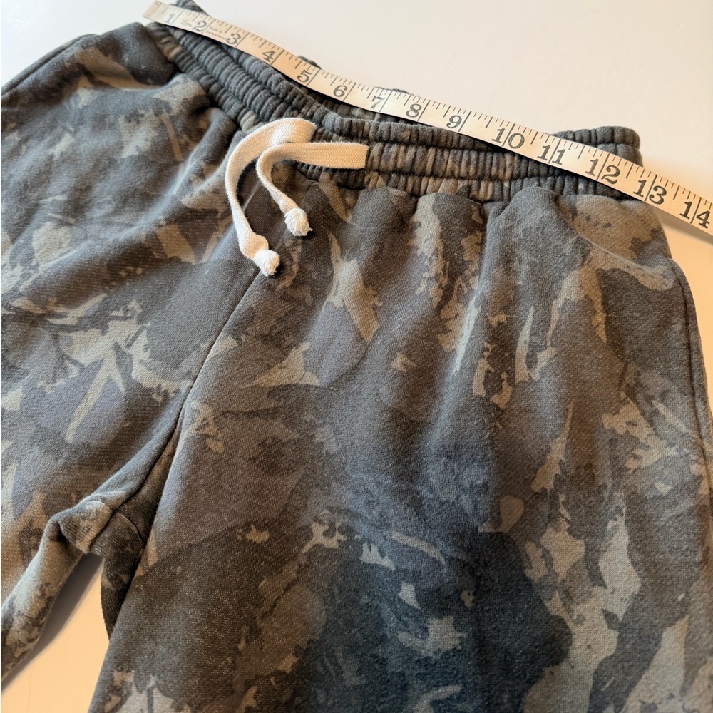 Out from Under Brenda Camo Balloon Joggers, military green, highwaisted, sz XS - Picture 2 of 15